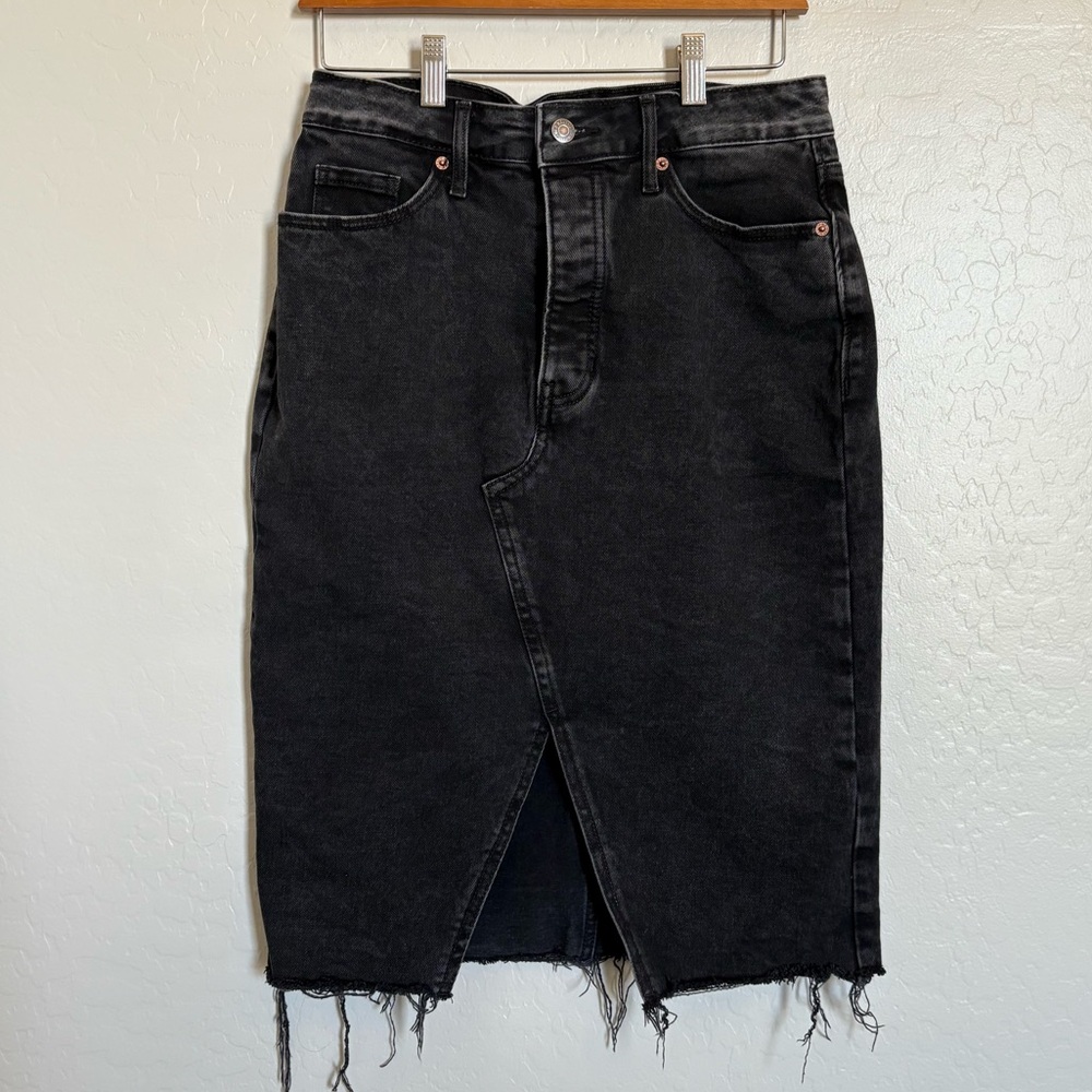 Old Navy stone washed denim skirt